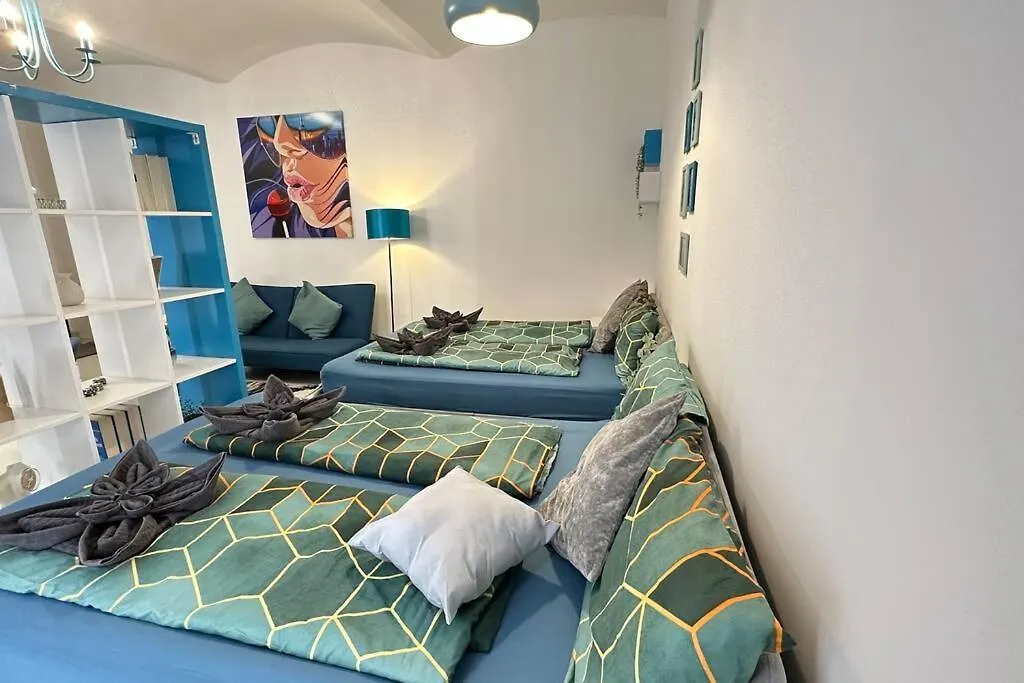 C’est la vie à Paris Apartment Vienna